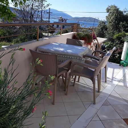 Rezart Apartment Sarande Bagian luar foto