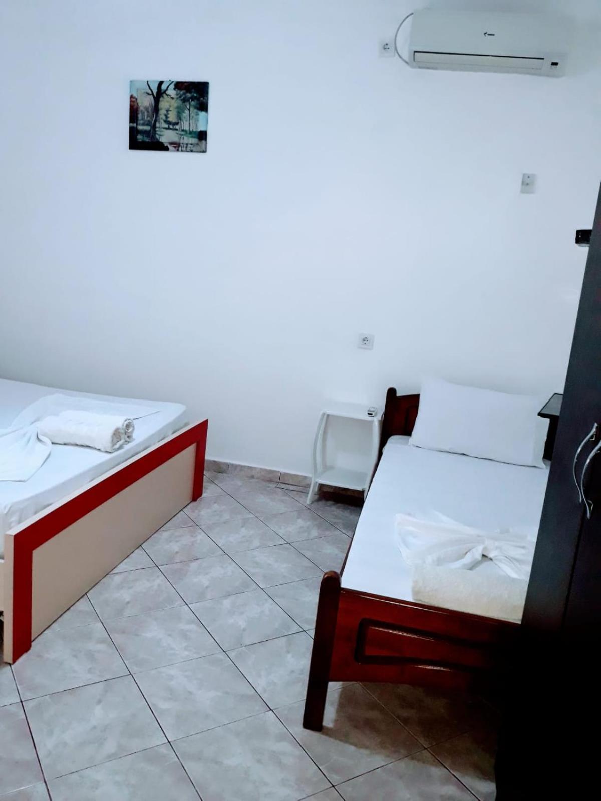 Rezart Apartment Sarande Bagian luar foto