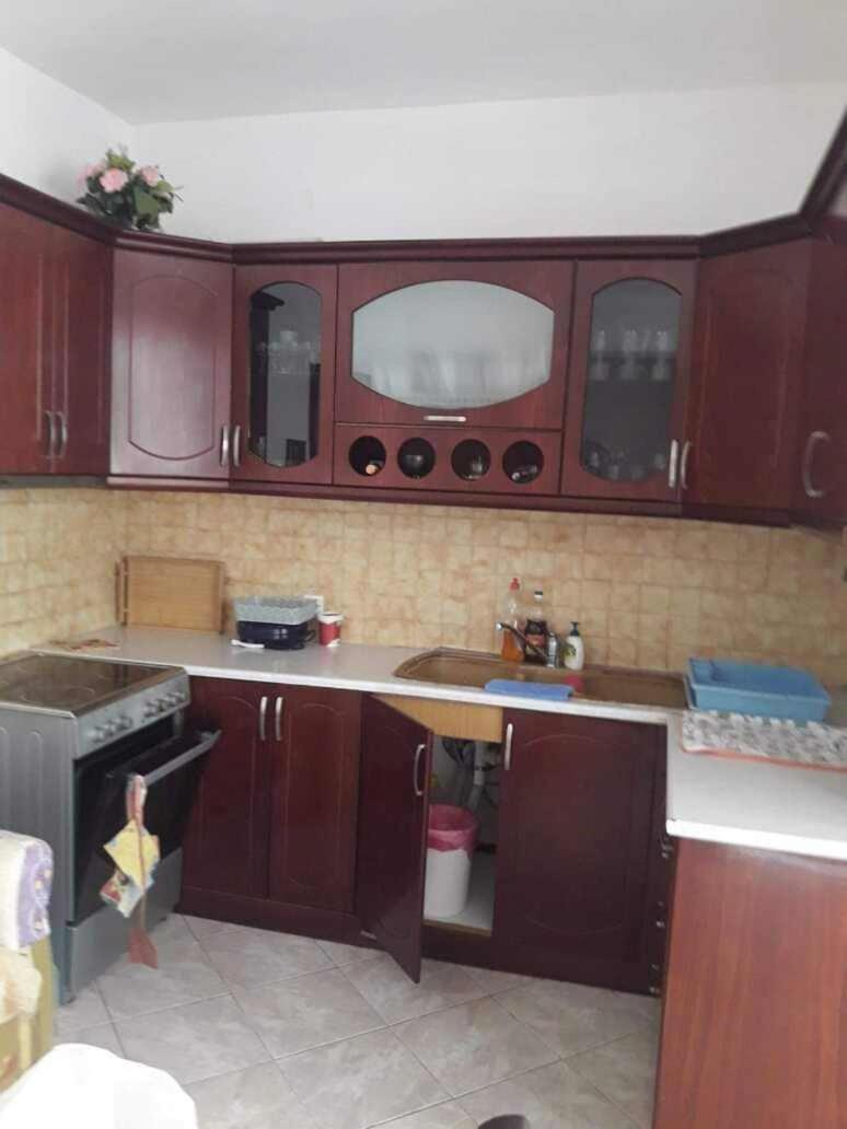 Rezart Apartment Sarande Bagian luar foto