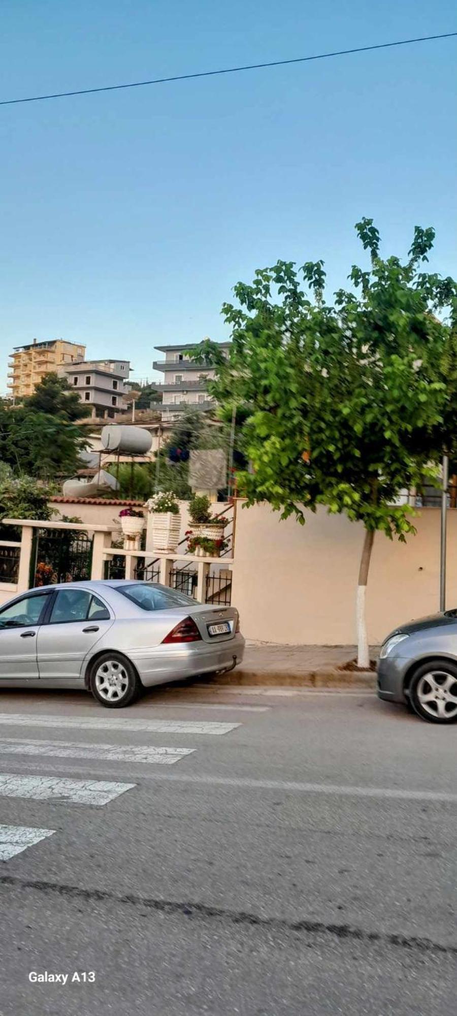 Rezart Apartment Sarande Bagian luar foto